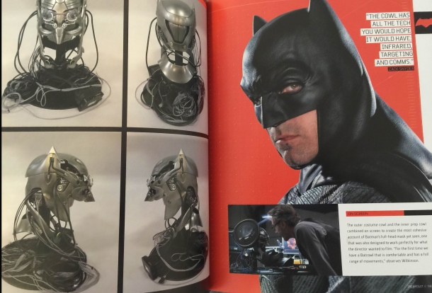 Batman v Superman: Dawn of Justice – Tech Manual – Retrenders